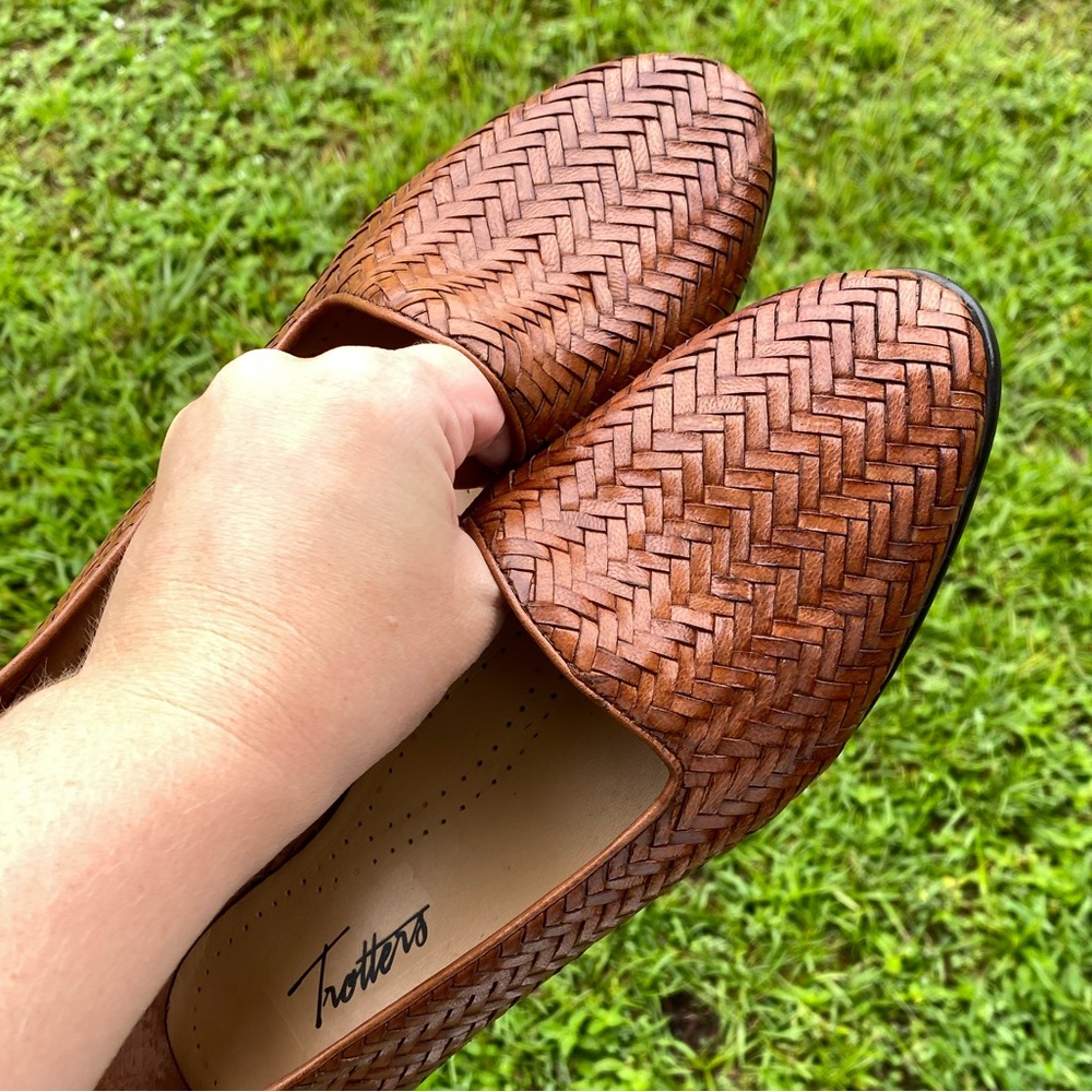 Trotters Liz III Slip-On Size 8 WIDE Shoes 👞 GREAT CONDITION - Picture 3 of 16